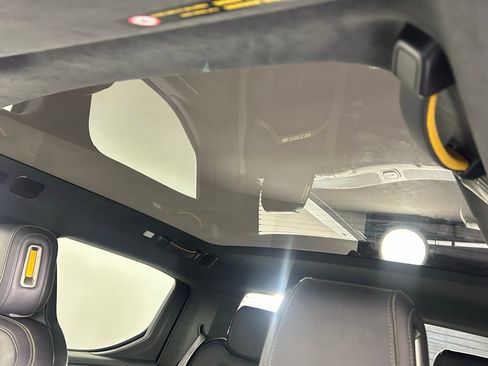 Used 2023 Rivian R1T Adventure image 31