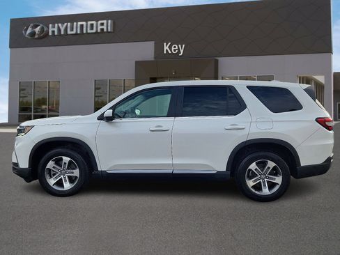 Used 2024 Honda Pilot EX-L image 6