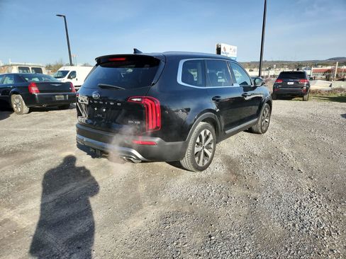 Used 2021 Kia Telluride EX w/ EX Premium Package image 5