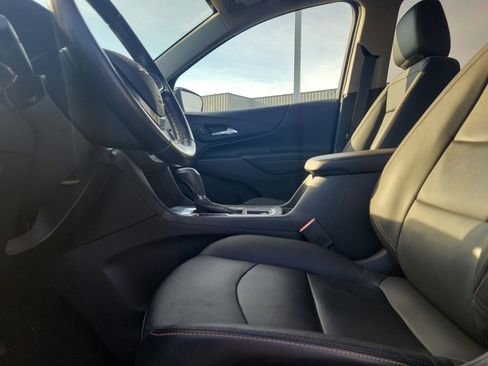 Used 2019 Chevrolet Equinox Premier FWD image 19