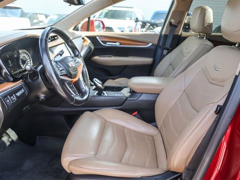 Used 2019 Cadillac XT5 Platinum image 19