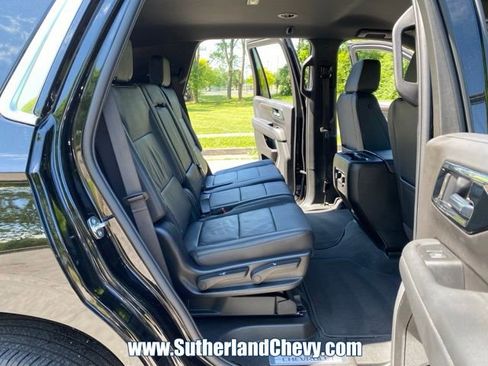 Used 2025 Chevrolet Tahoe LT AWD/4WD image 38
