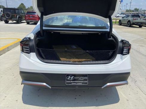 New 2025 Hyundai Sonata SE FWD image 8