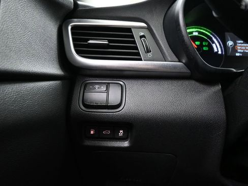 Used 2018 Kia Optima EX image 21