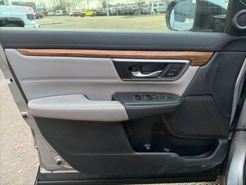 Used 2017 Honda CR-V EX-L image 17