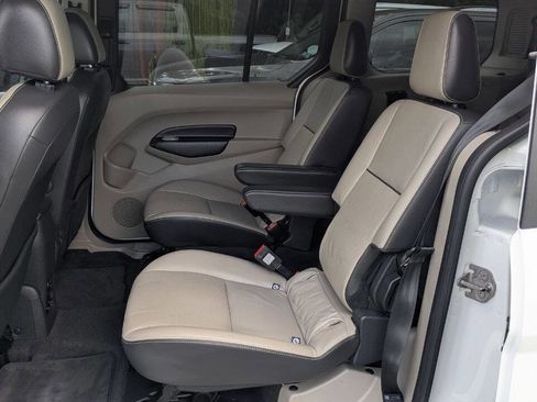 Used 2016 Ford Transit Connect Titanium FWD image 24