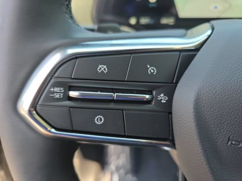 New 2026 Chevrolet Equinox LT w/ Safety and Technology Package AWD/4WD image 17