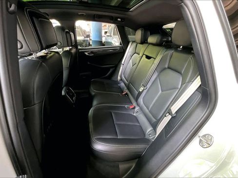 Used 2023 Porsche Macan GTS image 19