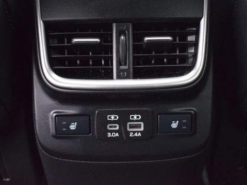 Used 2024 Subaru Outback Limited AWD/4WD image 14