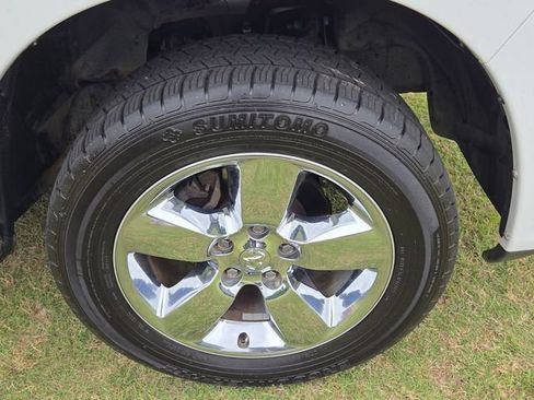 Used 2019 RAM 1500 Express RWD image 21