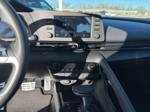 New 2026 Hyundai Elantra SEL Sport Premium image 18