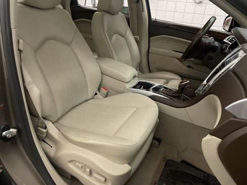 Used 2015 Cadillac SRX Performance w/ Driver Awareness Package image 22