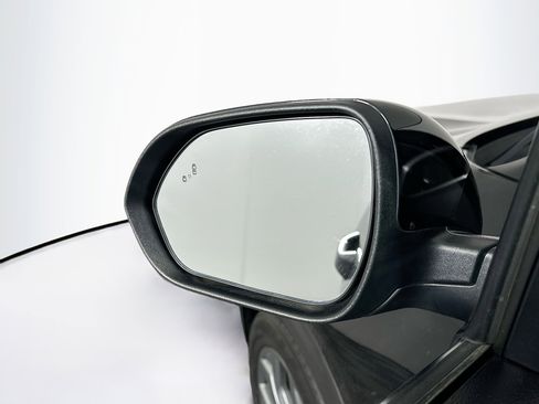Used 2024 Kia Seltos S FWD image 16