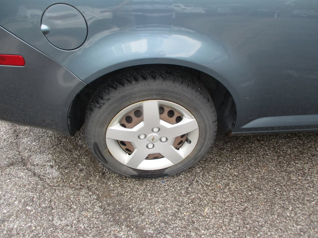 Used 2006 Chevrolet Cobalt LS FWD image 4