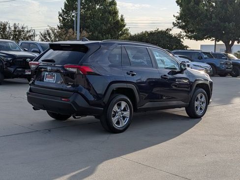 Used 2024 Toyota RAV4 XLE FWD image 6