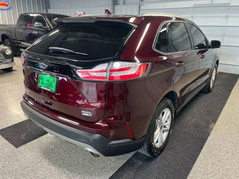 Used 2019 Ford Edge SEL w/ Equipment Group 201A image 3