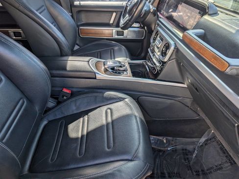 Used 2022 Mercedes-Benz G 550 image 32