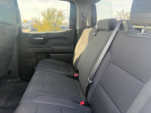 Used 2022 Chevrolet Silverado 1500 Custom Trail Boss AWD/4WD image 21