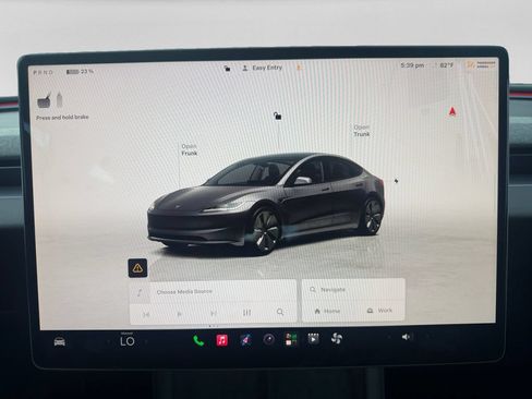 Used 2025 Tesla Model 3 RWD image 14