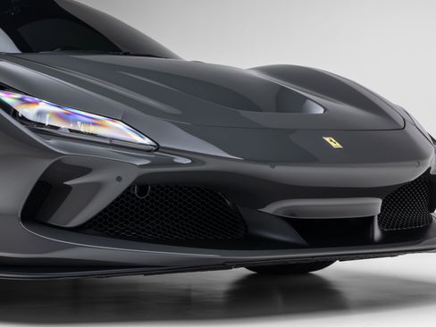 Certified 2022 Ferrari F8 Tributo RWD image 18