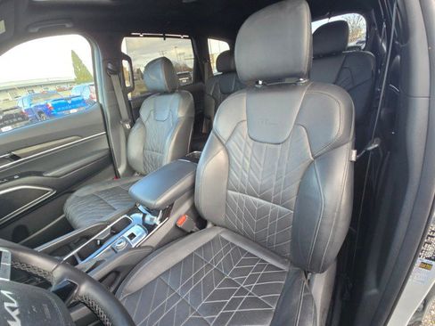 Used 2023 Kia Telluride EX X-Line image 25