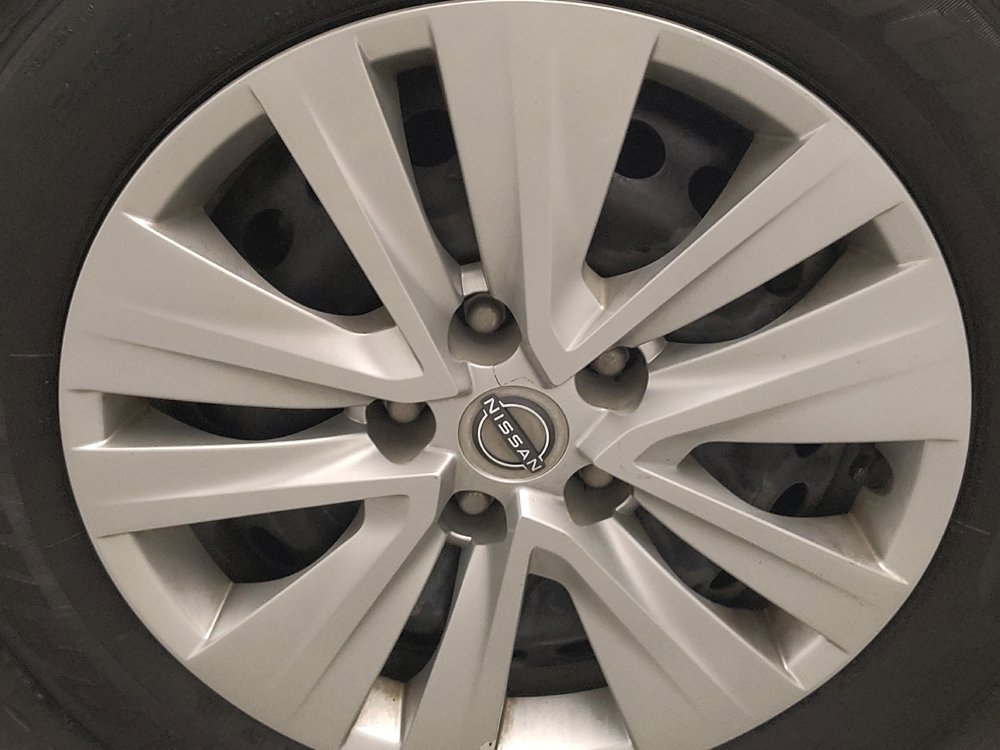 Used 2024 Nissan Sentra S FWD image 31