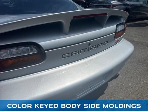 Used 1999 Chevrolet Camaro Z28 w/ SS Performance/Appearance Pkg RWD image 15