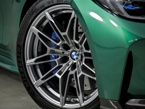 Used 2021 BMW M3 w/ Executive Package RWD image 3