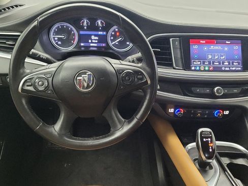 Used 2020 Buick Enclave Essence FWD image 22