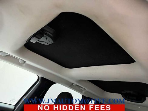 Used 2016 Jeep Renegade 75th Anniversary AWD/4WD image 11