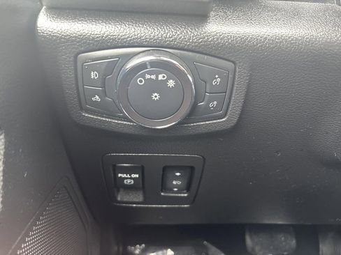 Used 2019 Ford F150 XLT w/ Equipment Group 302A Luxury image 24