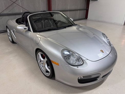 Used 2006 Porsche Boxster S RWD image 34