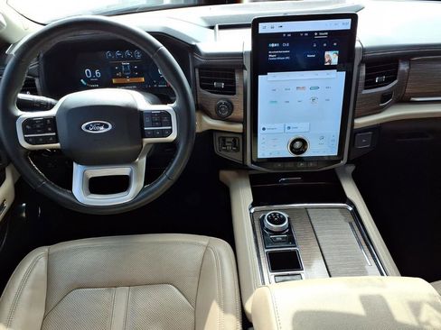 Used 2023 Ford Expedition Max Limited RWD image 13