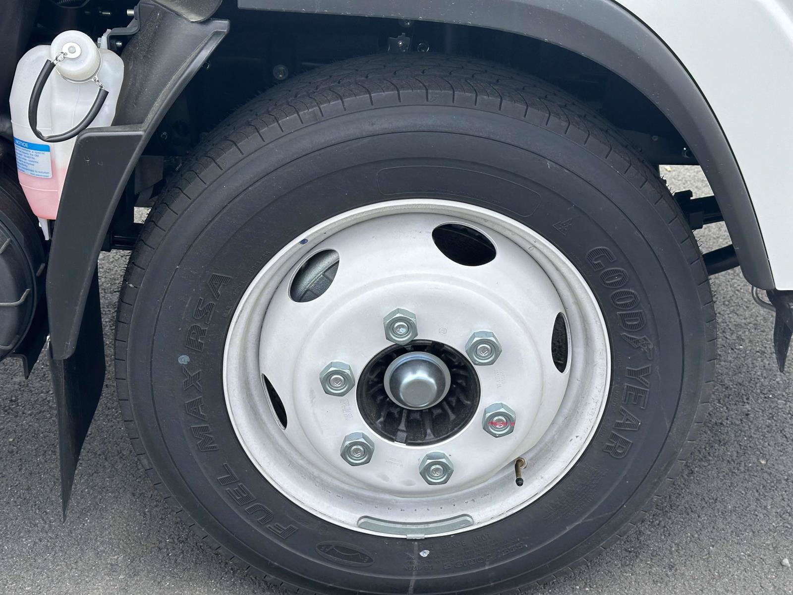 New 2024 Chevrolet Low Cab Forward RWD image 7