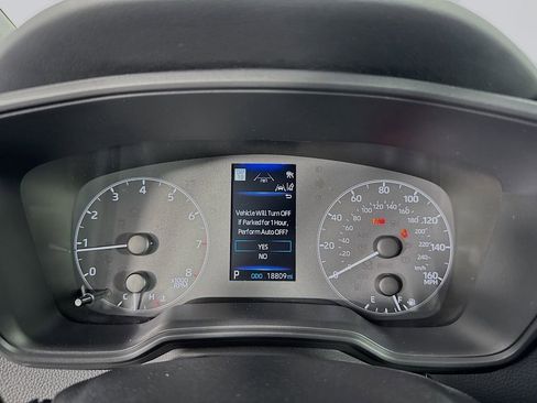 Used 2025 Toyota Corolla SE FWD image 18