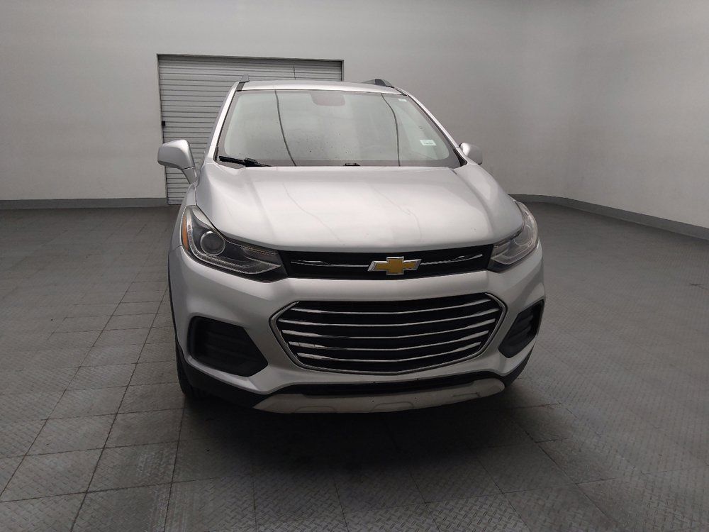 Used 2017 Chevrolet Trax LT w/ Sun & Sound Package AWD/4WD image 14