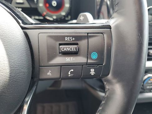 Used 2022 Nissan Pathfinder Platinum w/ Cargo Package image 22