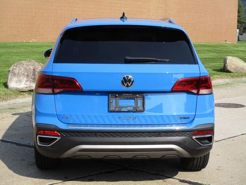 Used 2022 Volkswagen Taos SEL image 7