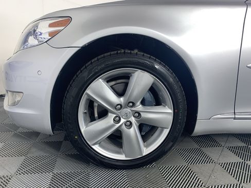 Used 2010 Lexus LS 460 L RWD image 11