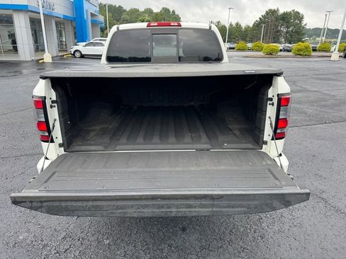 Used 2022 Nissan Frontier PRO-4X w/ Technology Package image 10