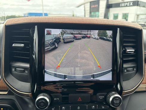 Used 2022 RAM 1500 Limited w/ Bed Utility Group image 21