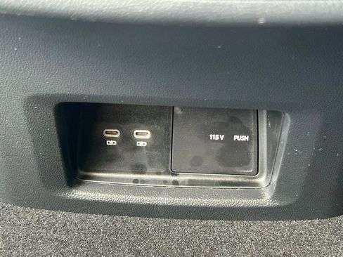 New 2026 Volkswagen Atlas SE image 61