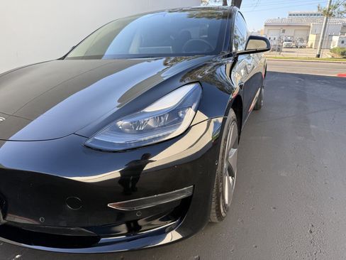 Used 2022 Tesla Model 3 Standard Range RWD image 5