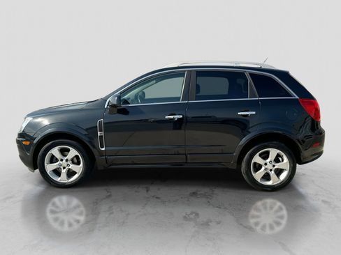 Used 2014 Chevrolet Captiva Sport LT w/ Convenience Package FWD image 3