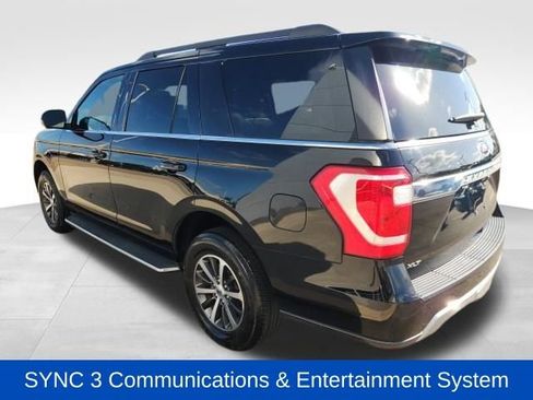 Used 2018 Ford Expedition XLT w/ Equipment Group 202A image 6