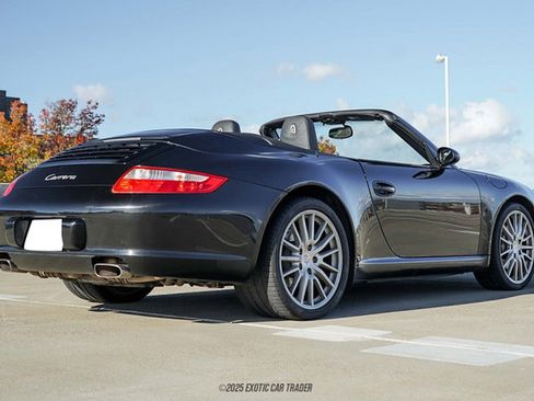 Used 2006 Porsche 911 Carrera image 8