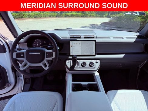 Used 2025 Land Rover Defender 110 S AWD/4WD image 11