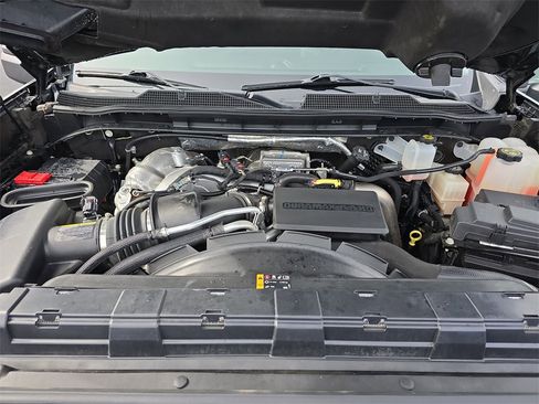 Used 2022 Chevrolet Silverado 3500 LT w/ Convenience Package image 25