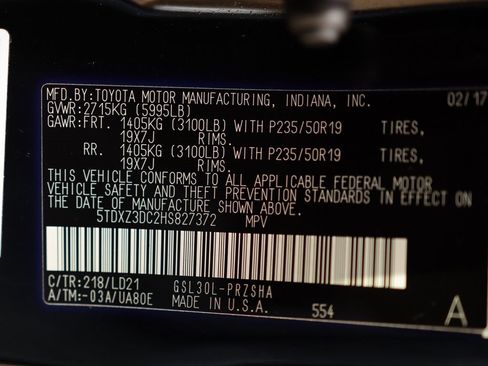 Used 2017 Toyota Sienna SE image 44