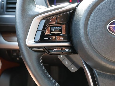 Used 2018 Subaru Outback 2.5i Touring AWD/4WD image 31